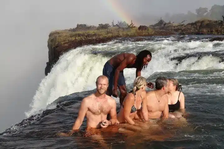 Devils Pool & The Livingstone Island Tour